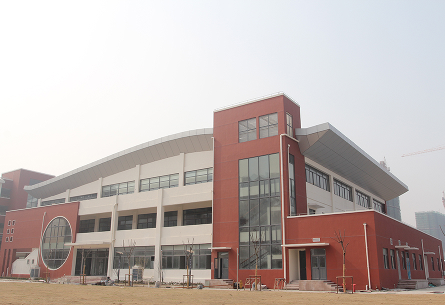 教（jiāo）育類項（xiàng）目——曹（cáo）路中學