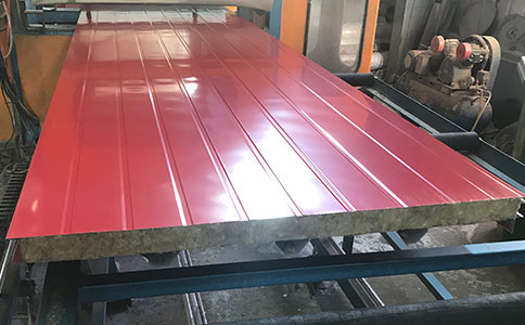 岩棉夾芯板集外觀實用新（xīn）的建築（zhù）材料