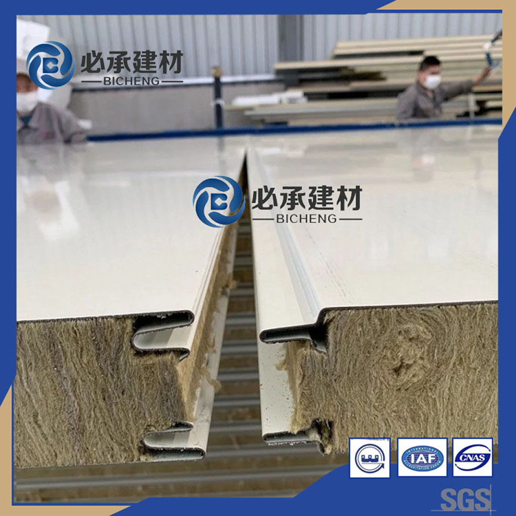 彩（cǎi）鋼岩棉夾芯板優異的性能特點