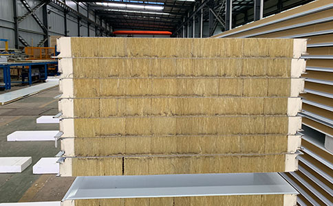  企口（kǒu）式岩棉夾芯彩鋼板（bǎn）