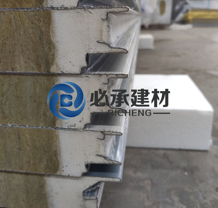 聚氨酯封邊（biān）岩棉（mián）夾（jiá）芯板（bǎn）