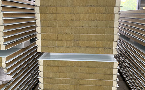 岩棉夾芯板（bǎn）的產品性能怎樣（上）