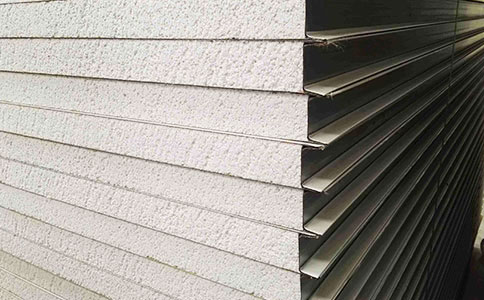 泡沫夾芯（xīn）板的生（shēng）產和（hé）製造過程